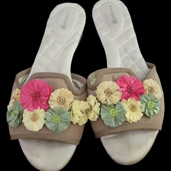 BIRDIES The Chickadee Raffie Floral  Sandals - Picture 4 of 13